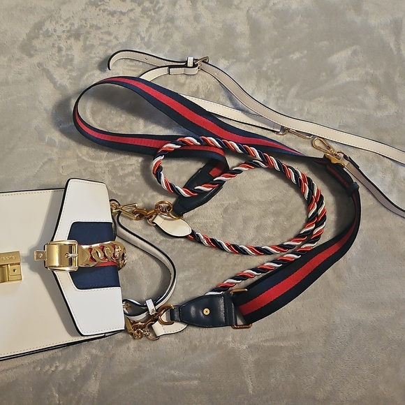 Gucci White and Black Crossbody Bag with Sleek Design, with 3 types of Dif strap - Picture 6 of 11